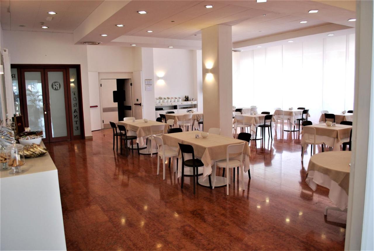 Park Hotel Mar Grande Tarente Extérieur photo
