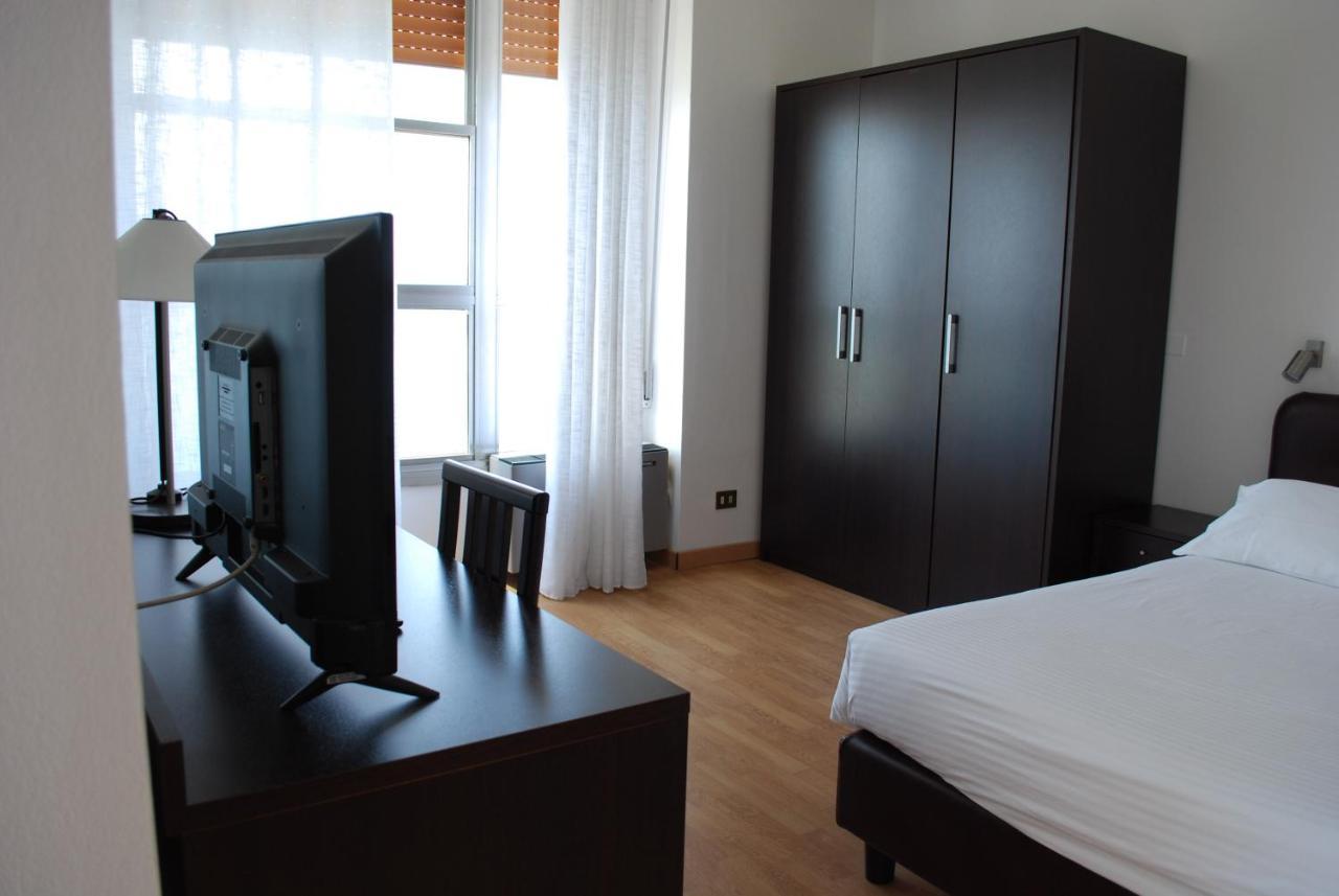 Park Hotel Mar Grande Tarente Extérieur photo