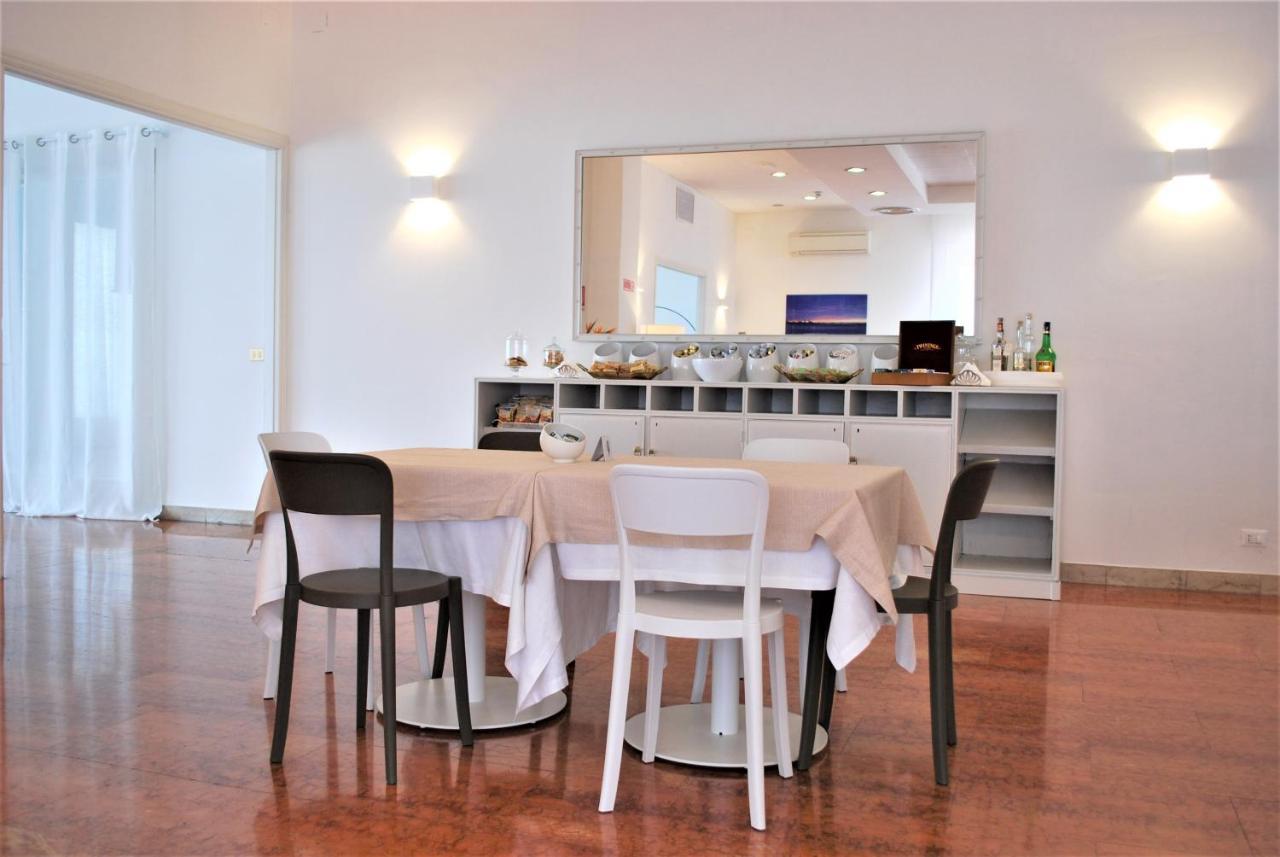 Park Hotel Mar Grande Tarente Extérieur photo