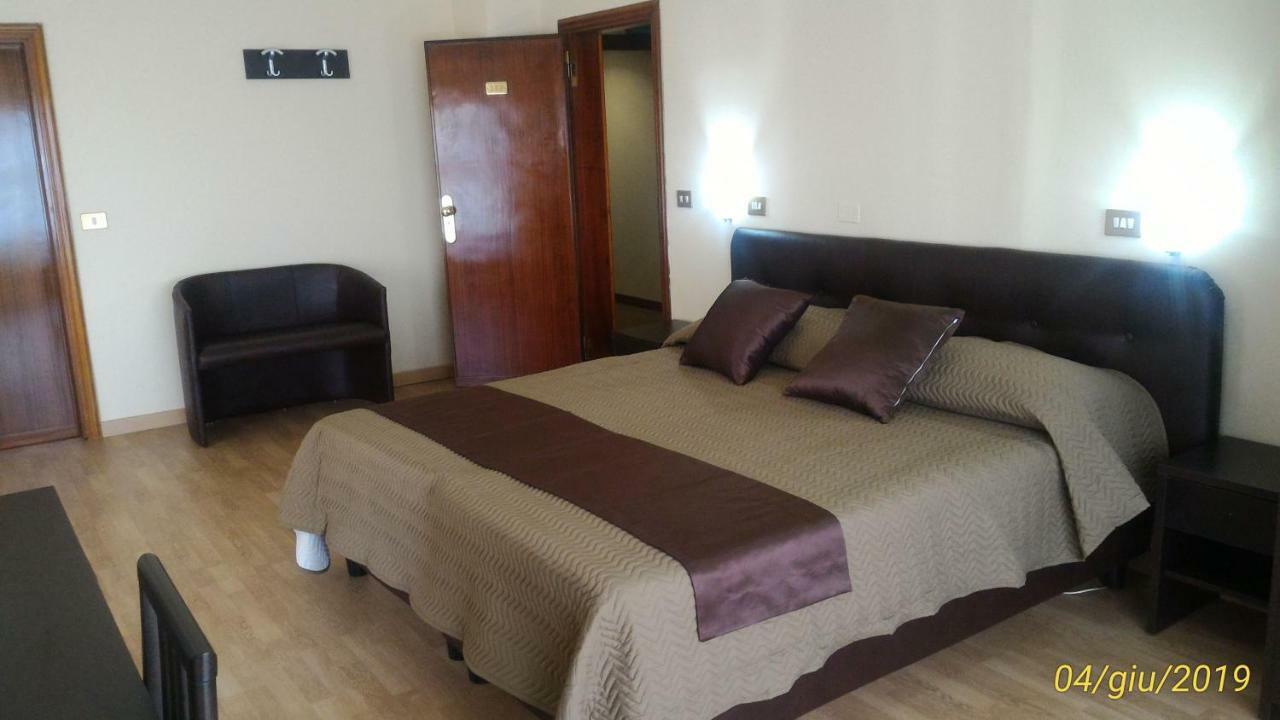 Park Hotel Mar Grande Tarente Extérieur photo